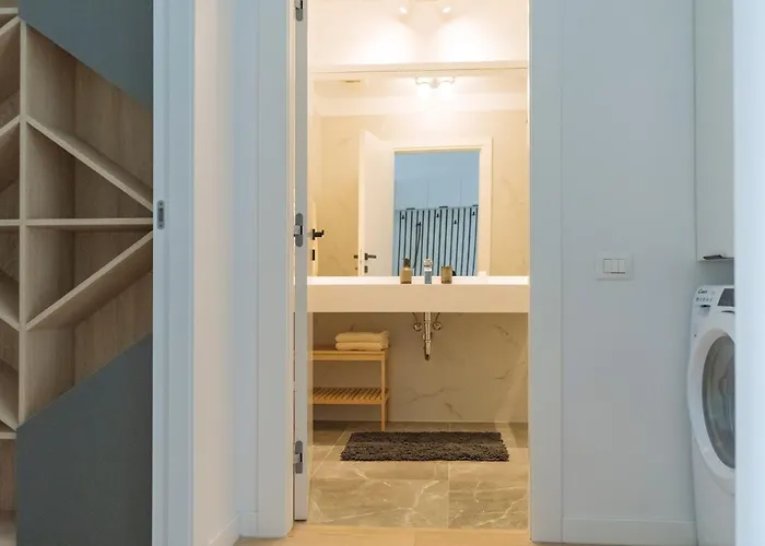 6th Avenue One Cotroceni With Underground Parking شقة *